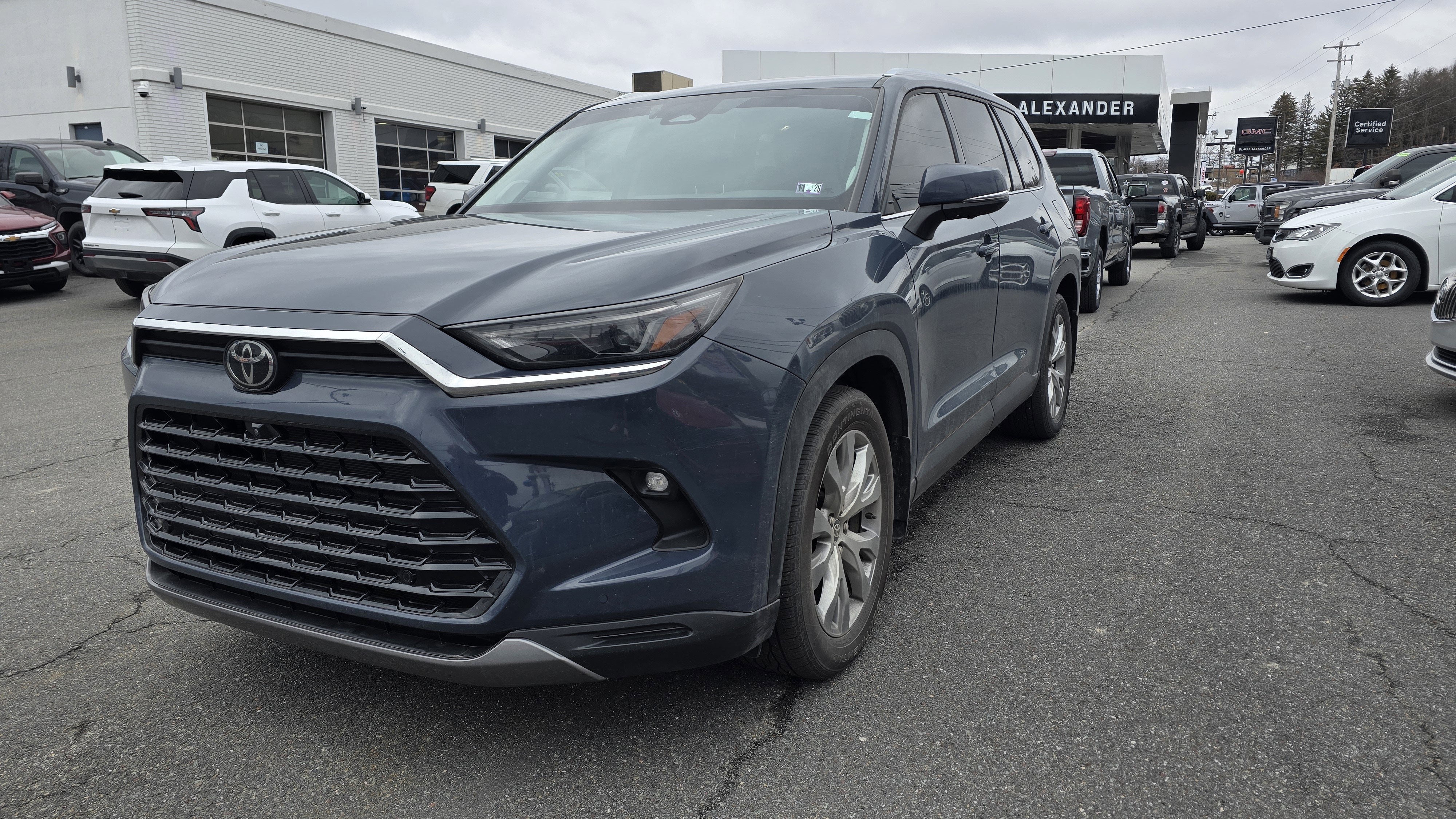 2024 Toyota Grand Highlander XLE