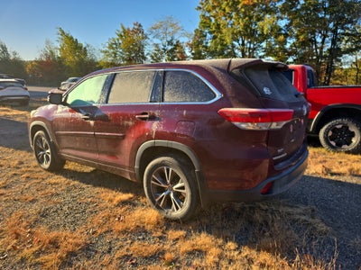 2017 Toyota Highlander LE