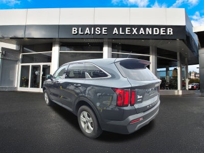 2022 Kia Sorento LX