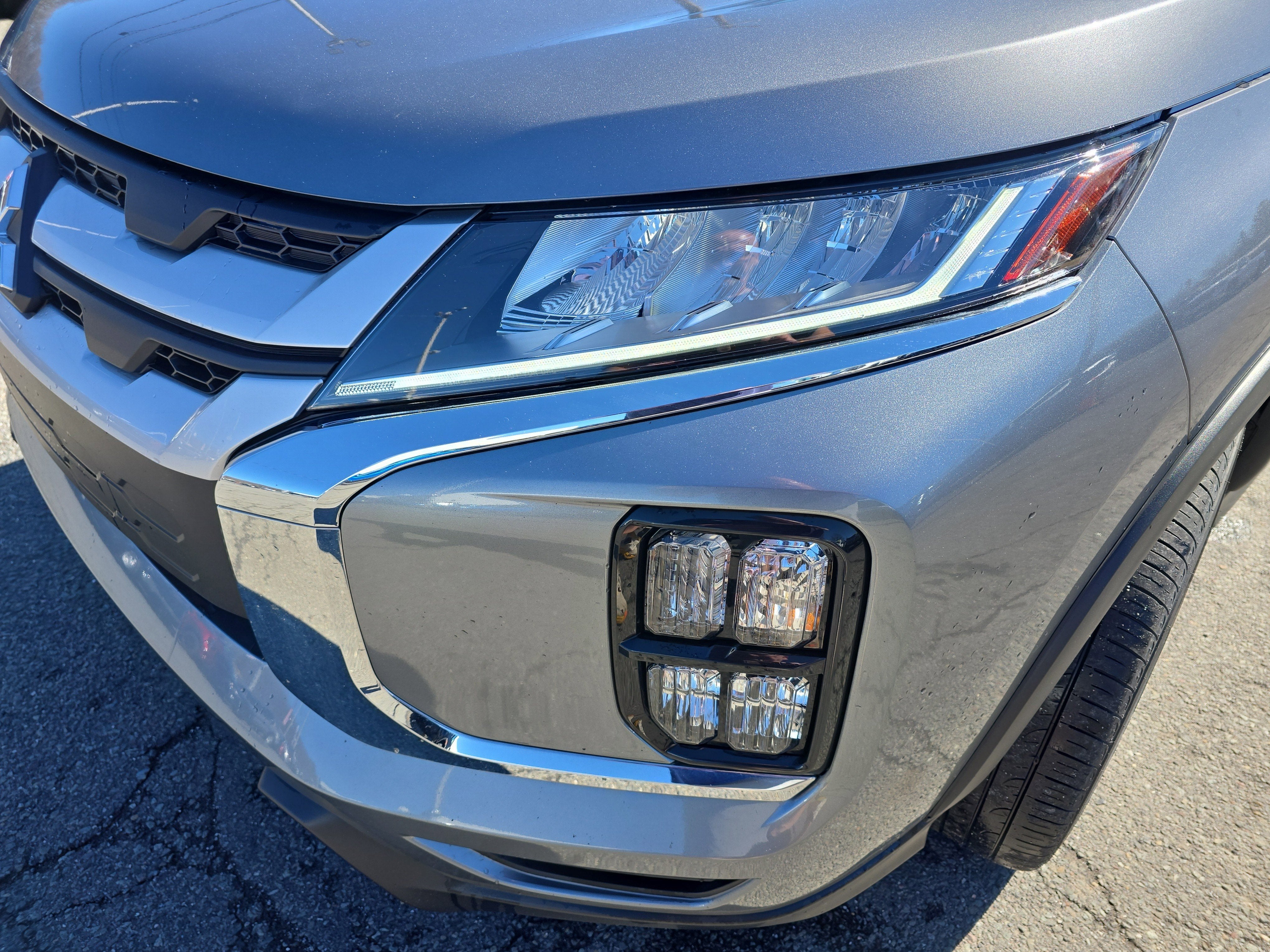 2025 Mitsubishi Outlander Sport S