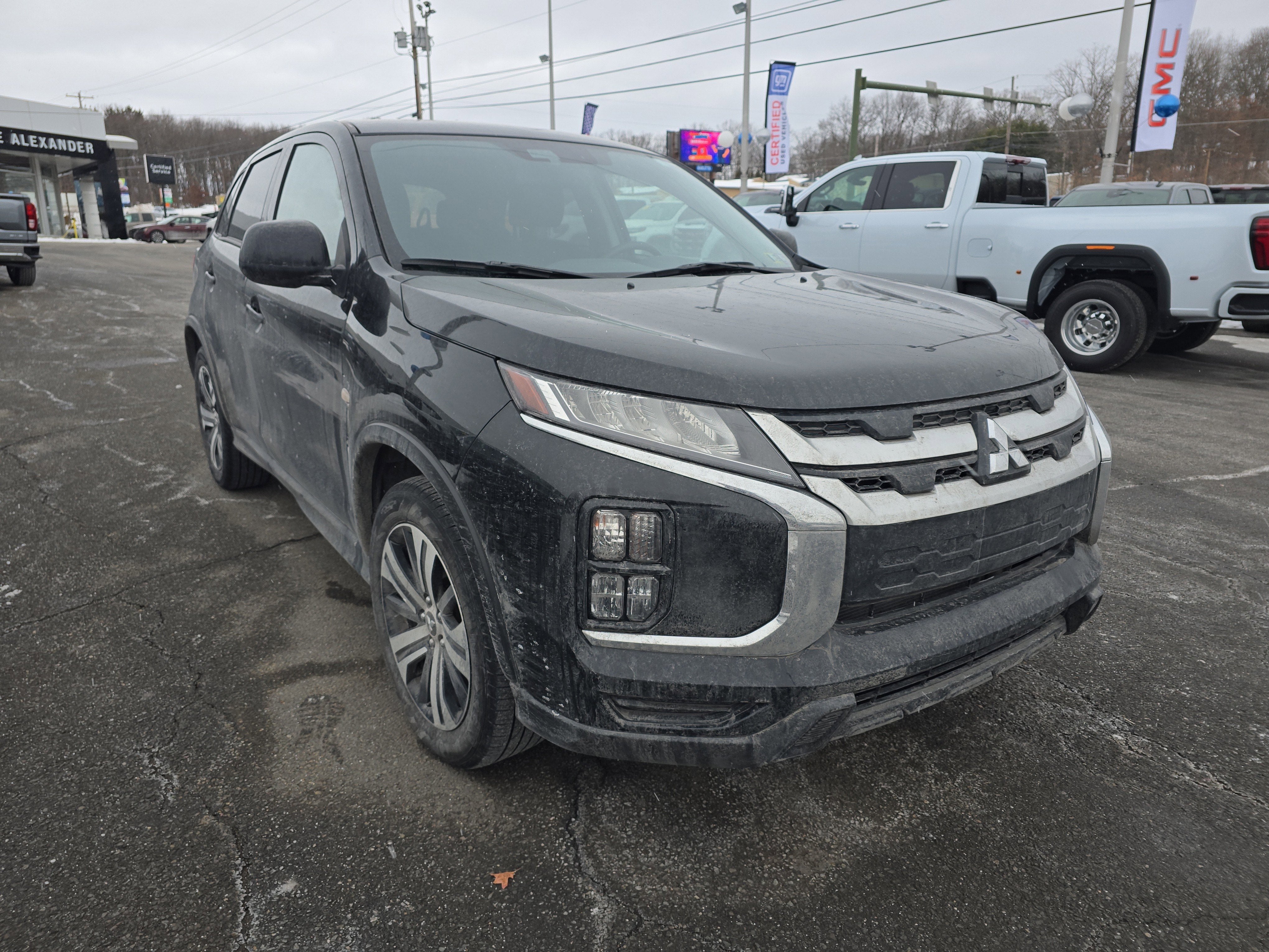 2025 Mitsubishi Outlander Sport S