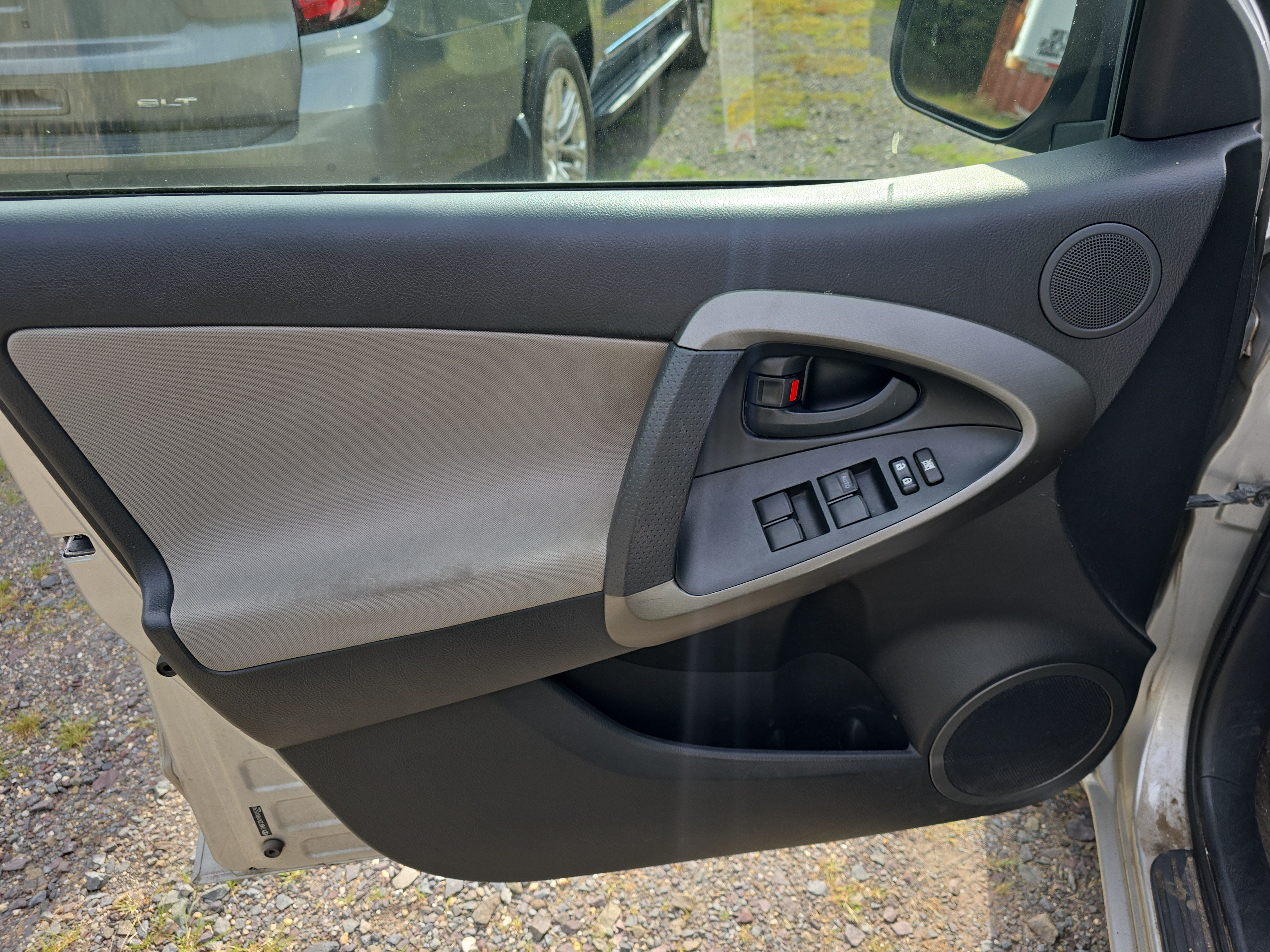 2009 Toyota RAV4 Base