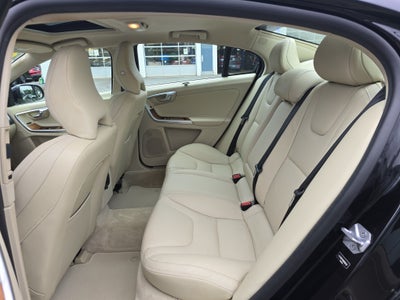 2016 Volvo S60 Inscription T5 Drive-E Platinum