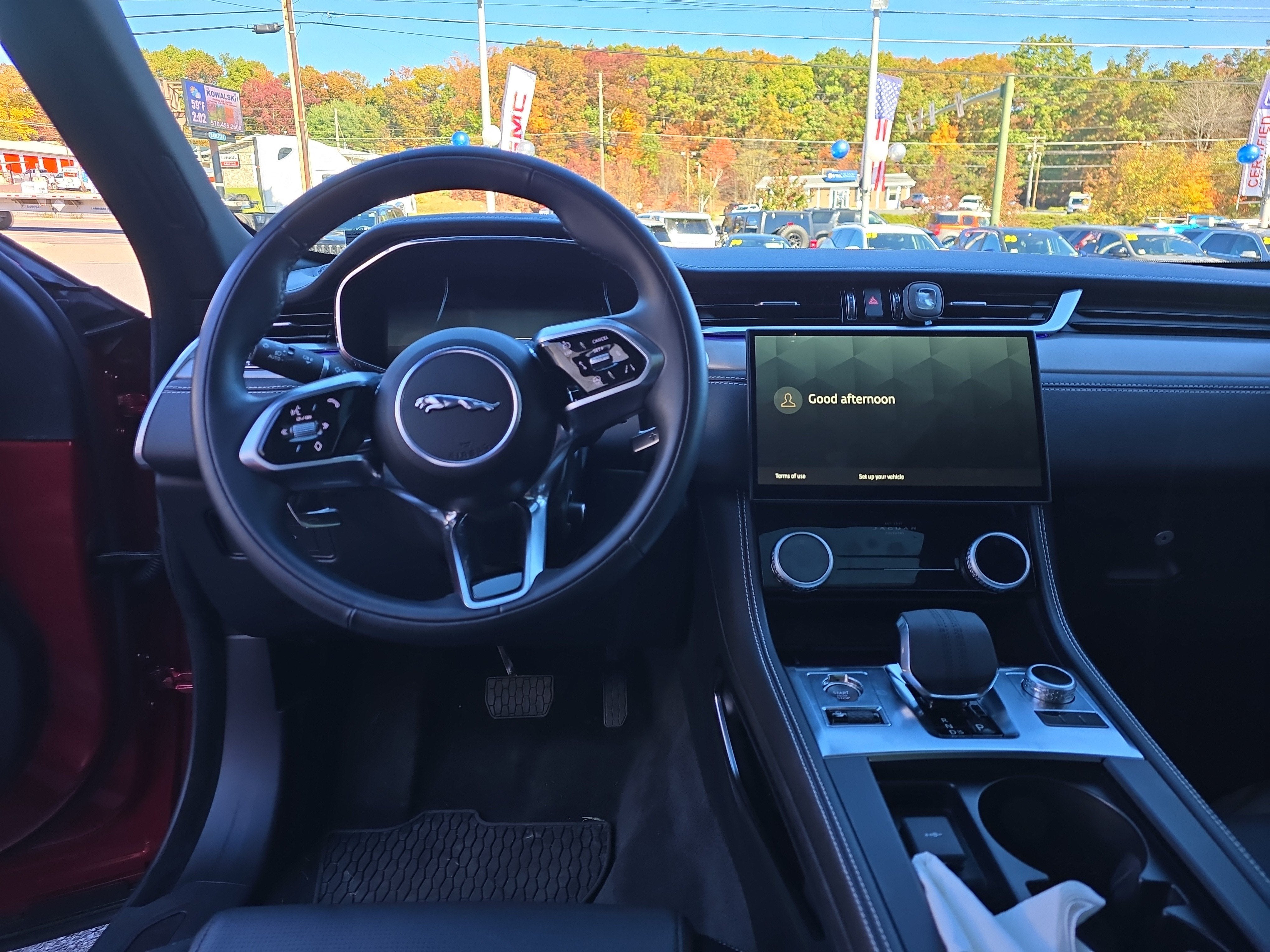 2025 Jaguar F-PACE R-Dynamic S