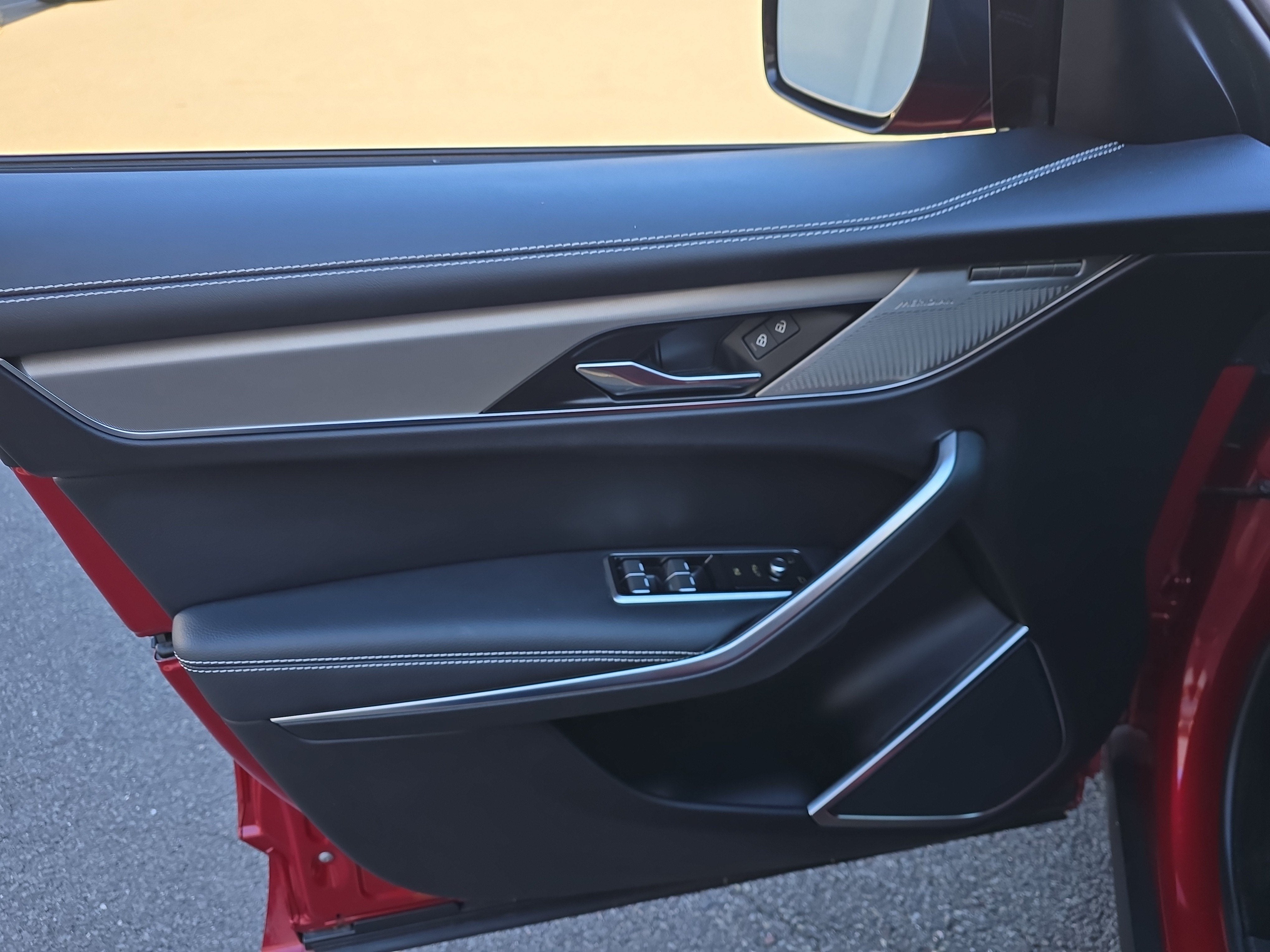 2025 Jaguar F-PACE R-Dynamic S