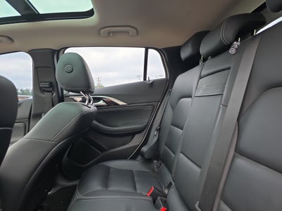 2017 INFINITI QX30 Premium