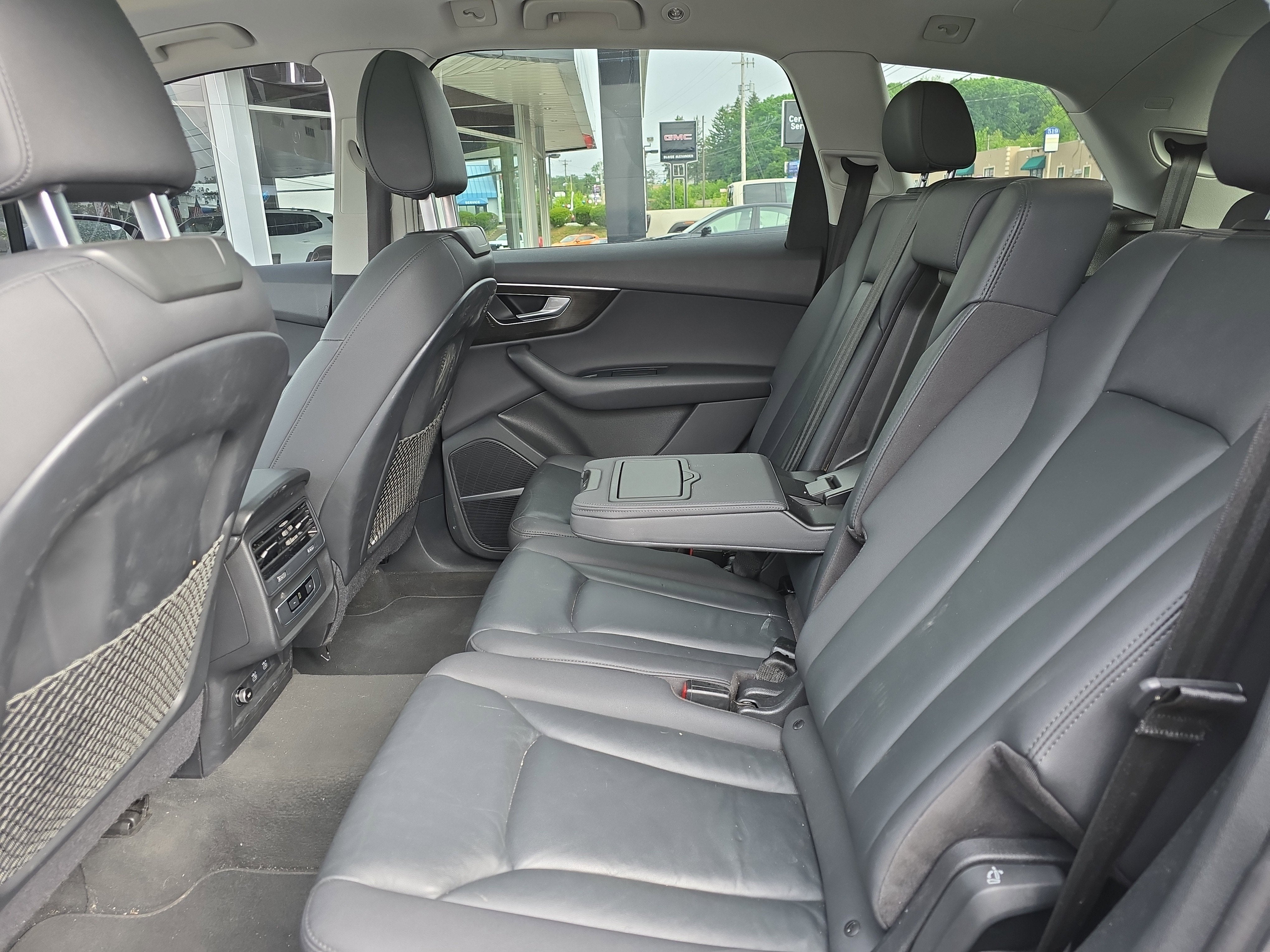 2021 Audi Q7 Premium Plus