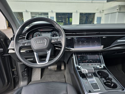2021 Audi Q7 Premium Plus