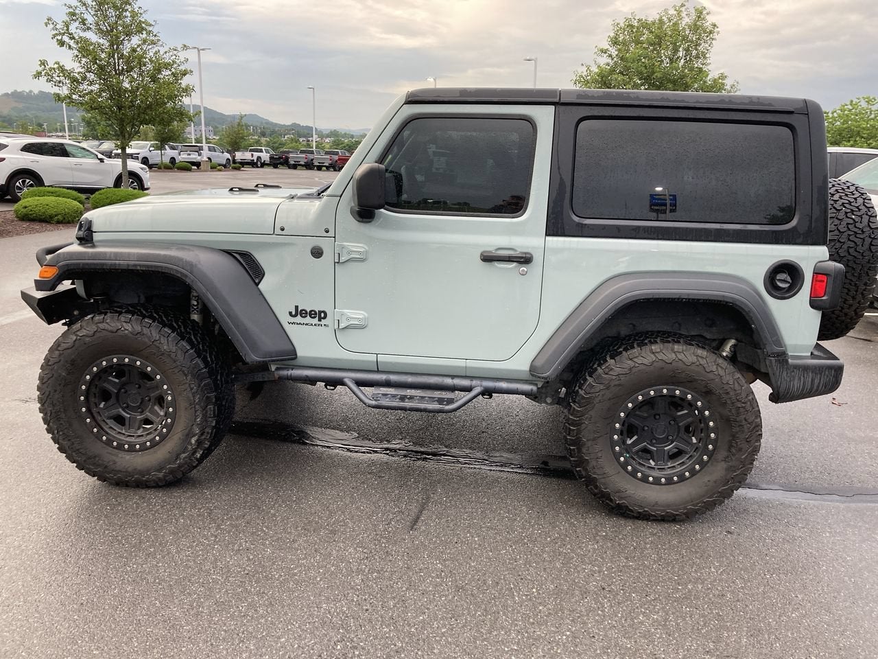 2023 Jeep Wrangler Sport
