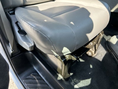 2018 Ford E-Series Cutaway E-350 WB
