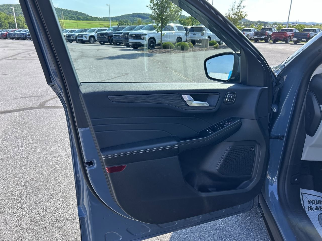 2026 Ford Escape Platinum