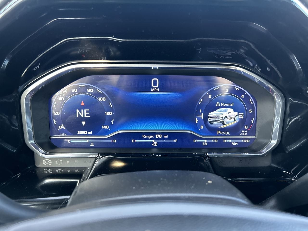 2023 Chevrolet Silverado 1500 LT (2FL)