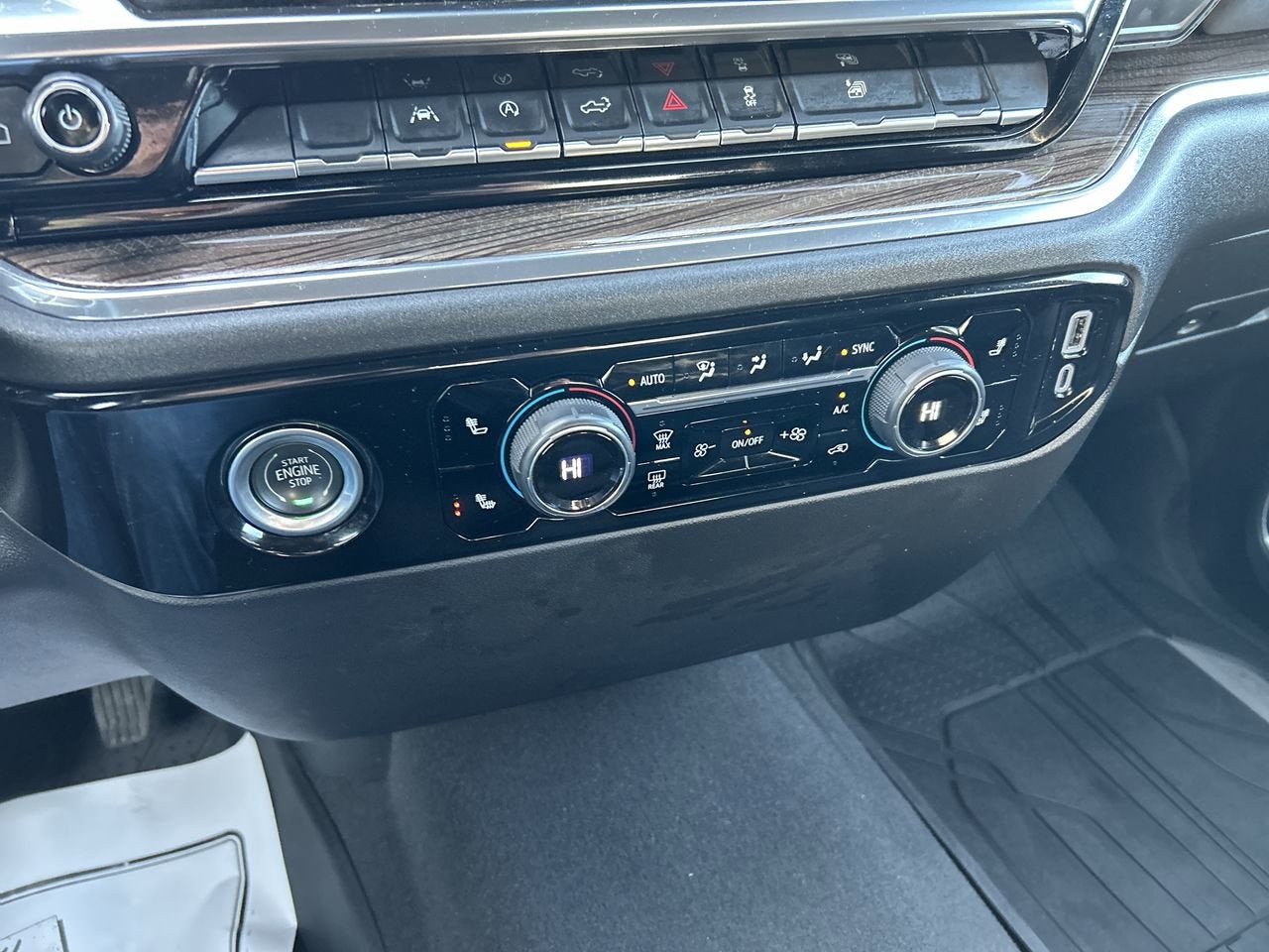 2023 Chevrolet Silverado 1500 LT (2FL)