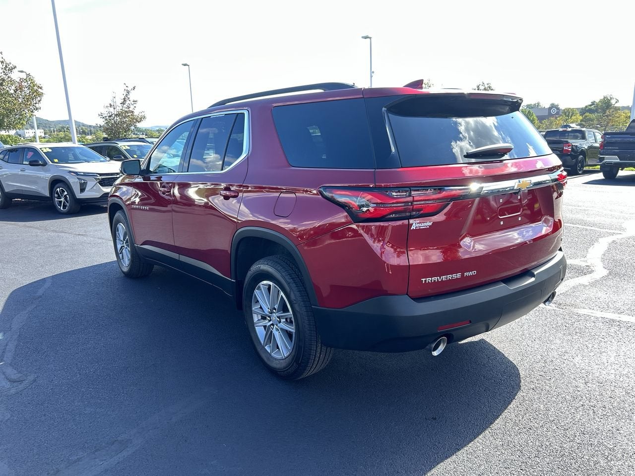 2023 Chevrolet Traverse LT Cloth