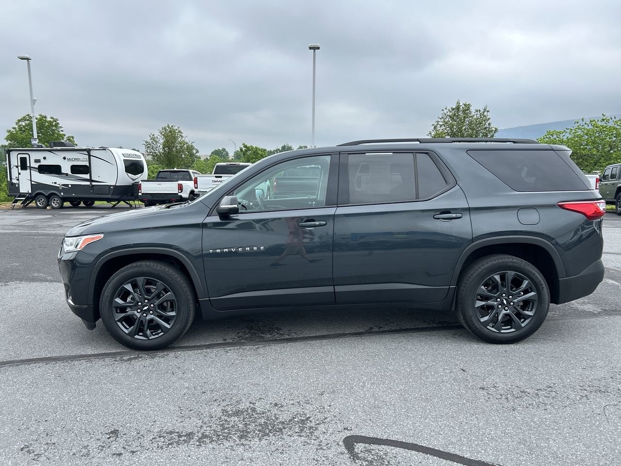 2021 Chevrolet Traverse RS