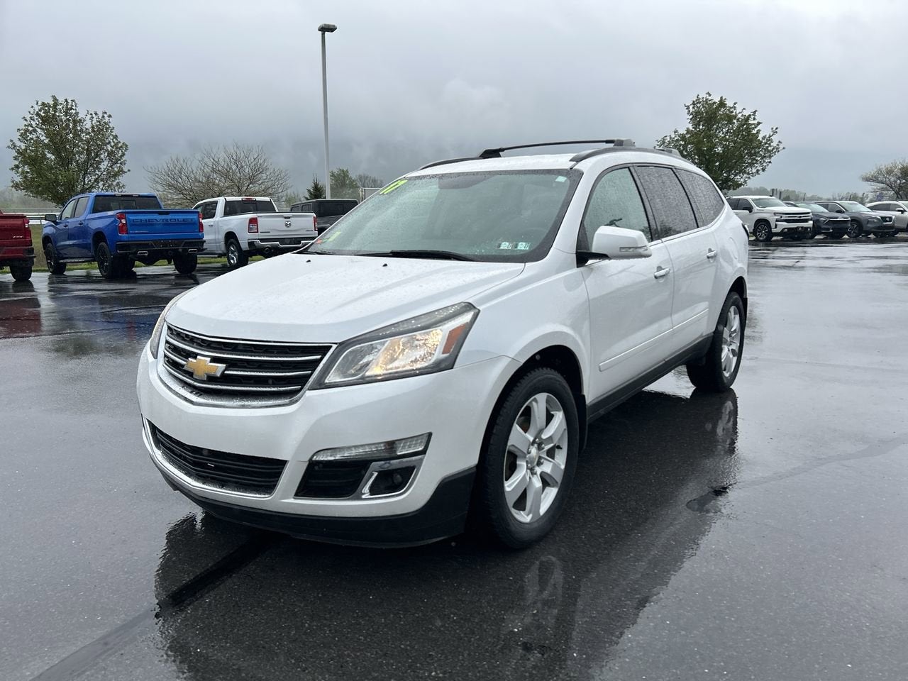 2017 Chevrolet Traverse LT