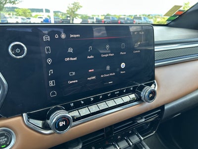 2024 GMC Canyon AT4