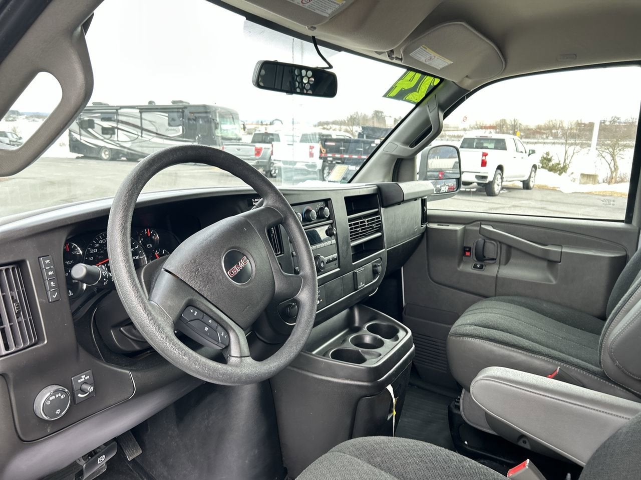 2024 GMC Savana Cargo 2500 Work Van