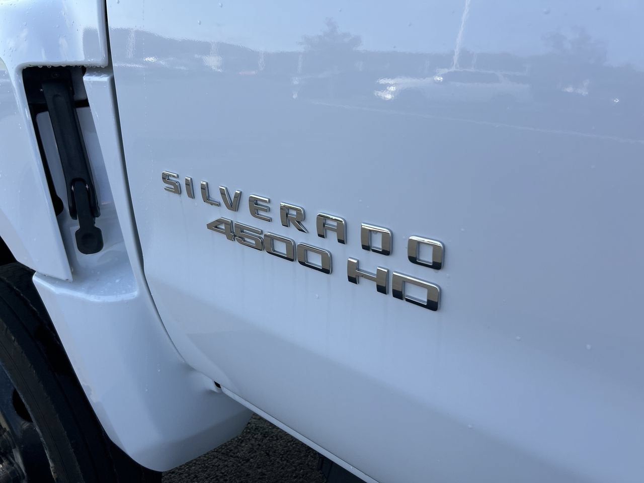 2023 Chevrolet Silverado 4500 HD Work Truck
