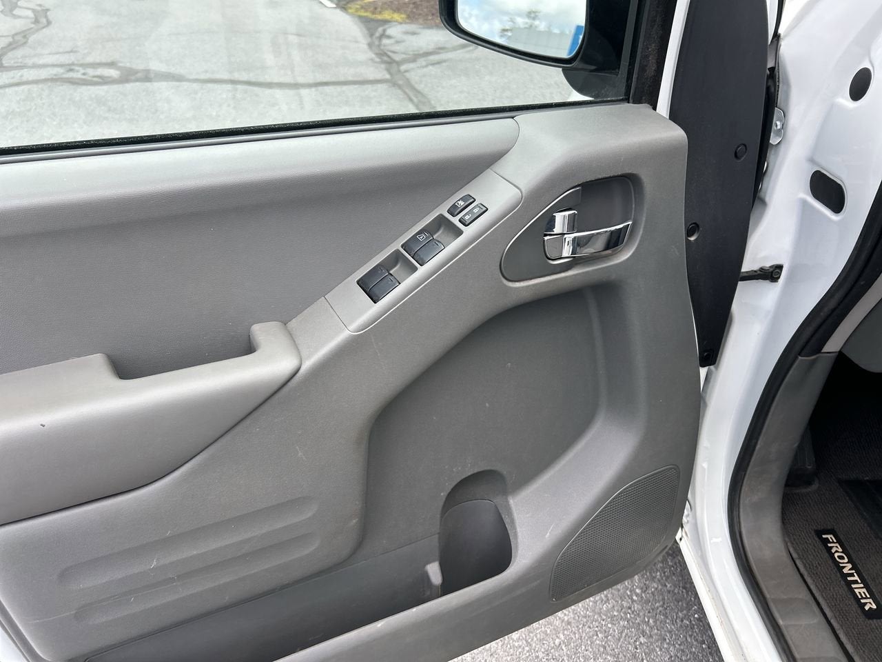 2020 Nissan Frontier SV