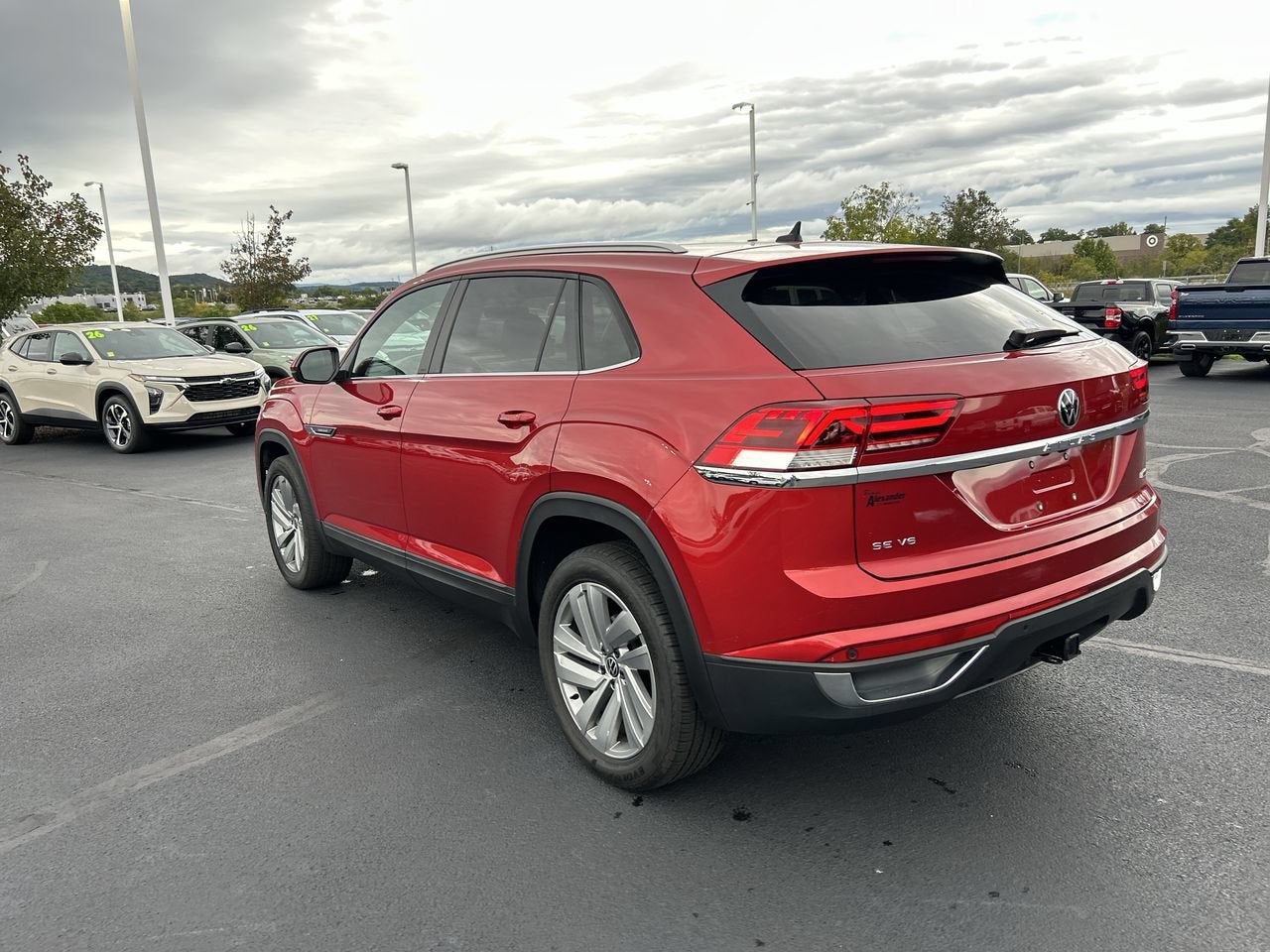 2022 Volkswagen Atlas Cross Sport 3.6L V6 SE w/Technology