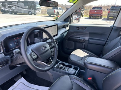 2025 Ford Maverick Lobo Standard