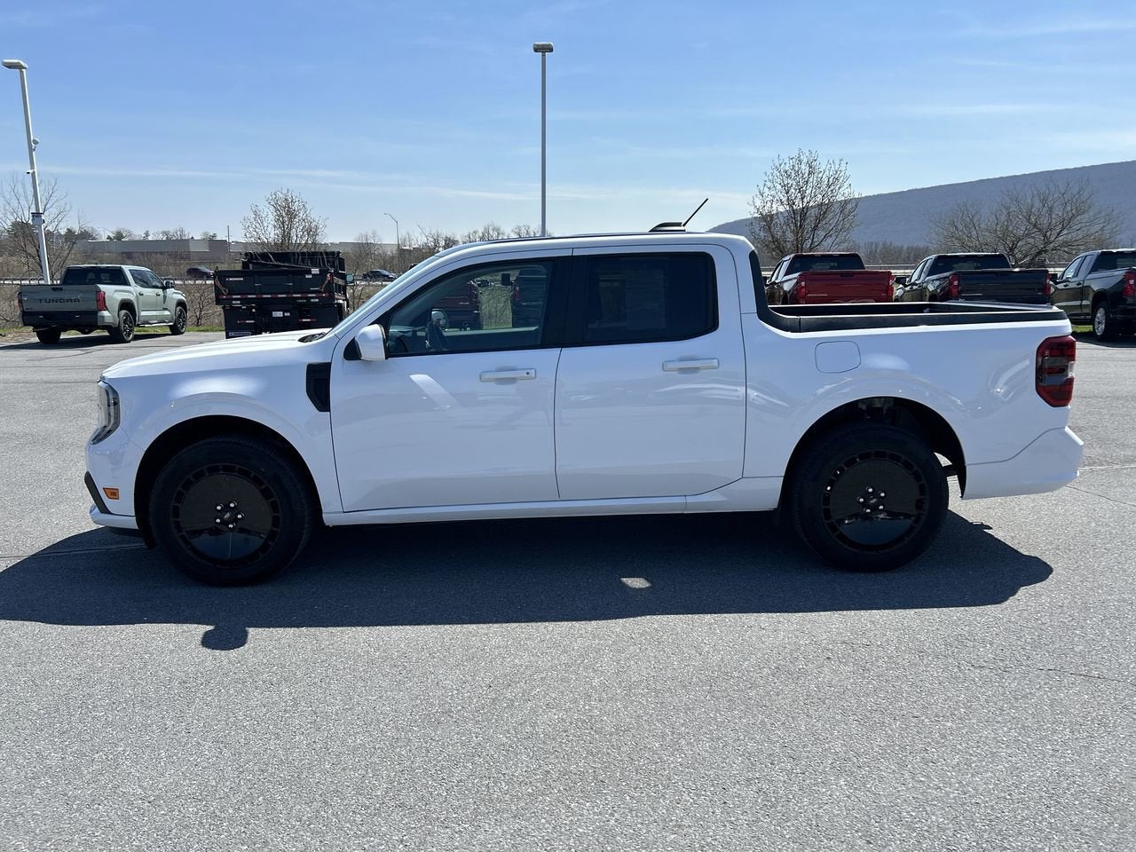 2025 Ford Maverick Lobo Standard