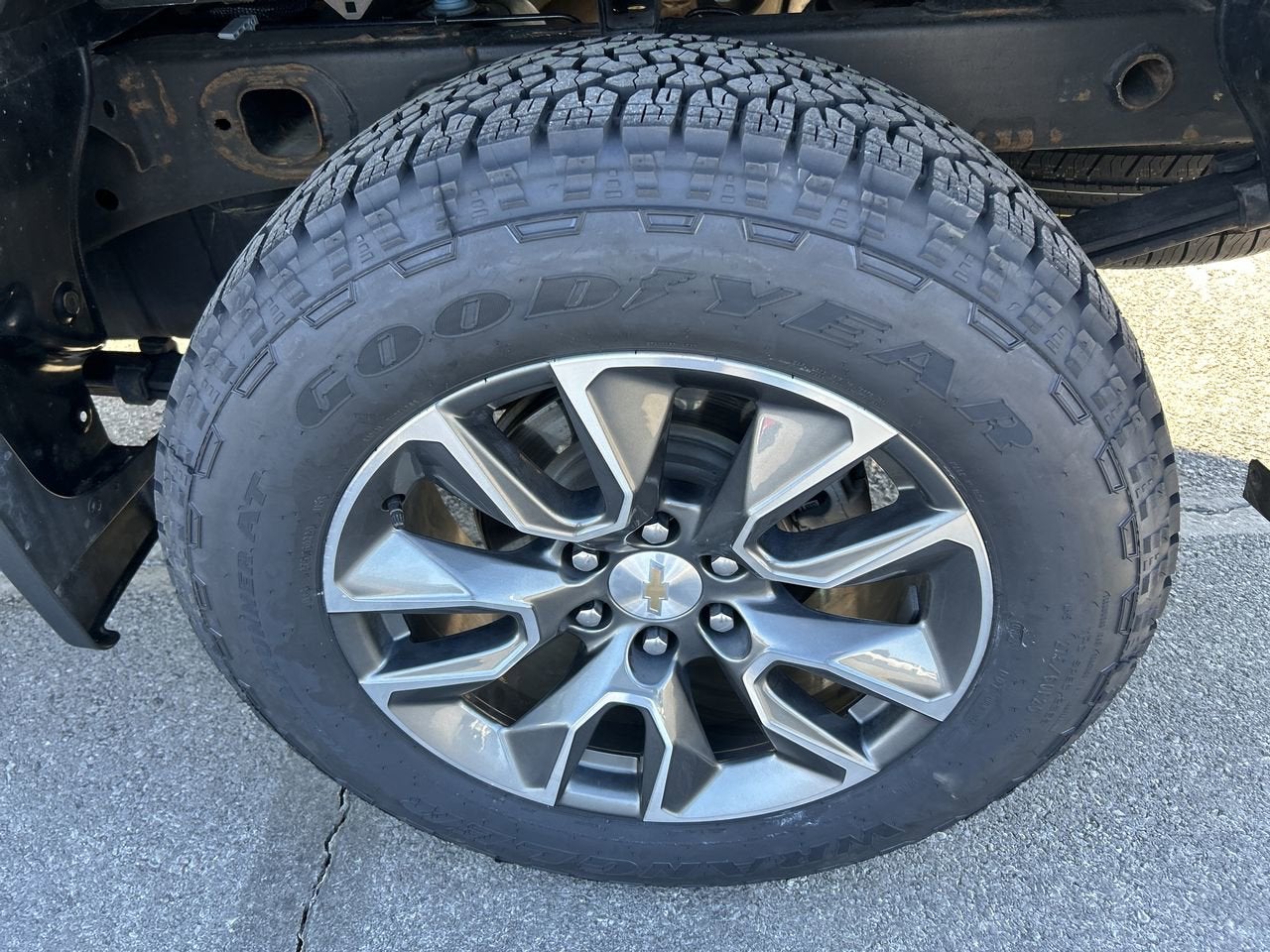 2023 Chevrolet Silverado 1500 LT (2FL)