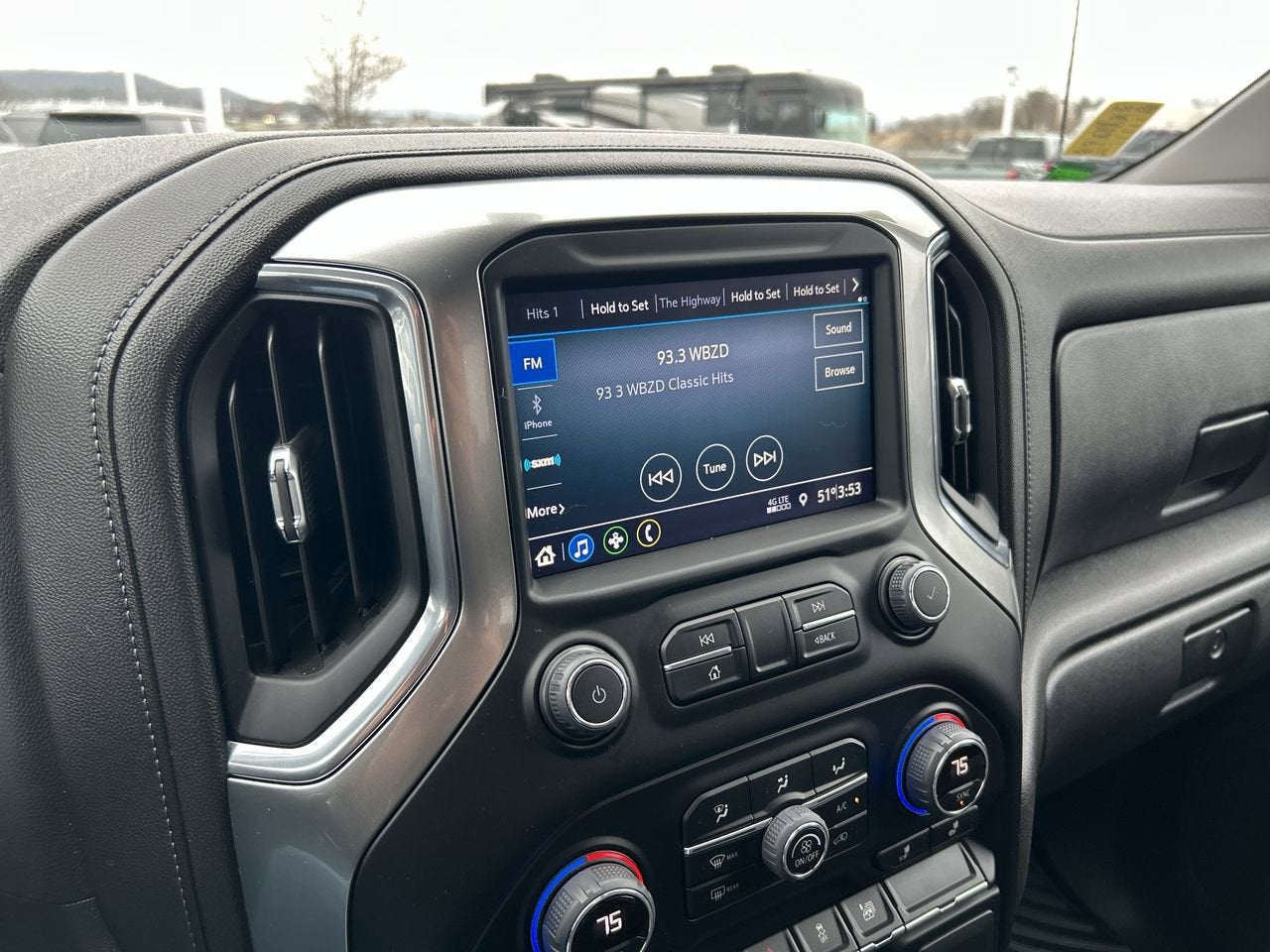 2022 Chevrolet Silverado 1500 LTD LT (2FL)