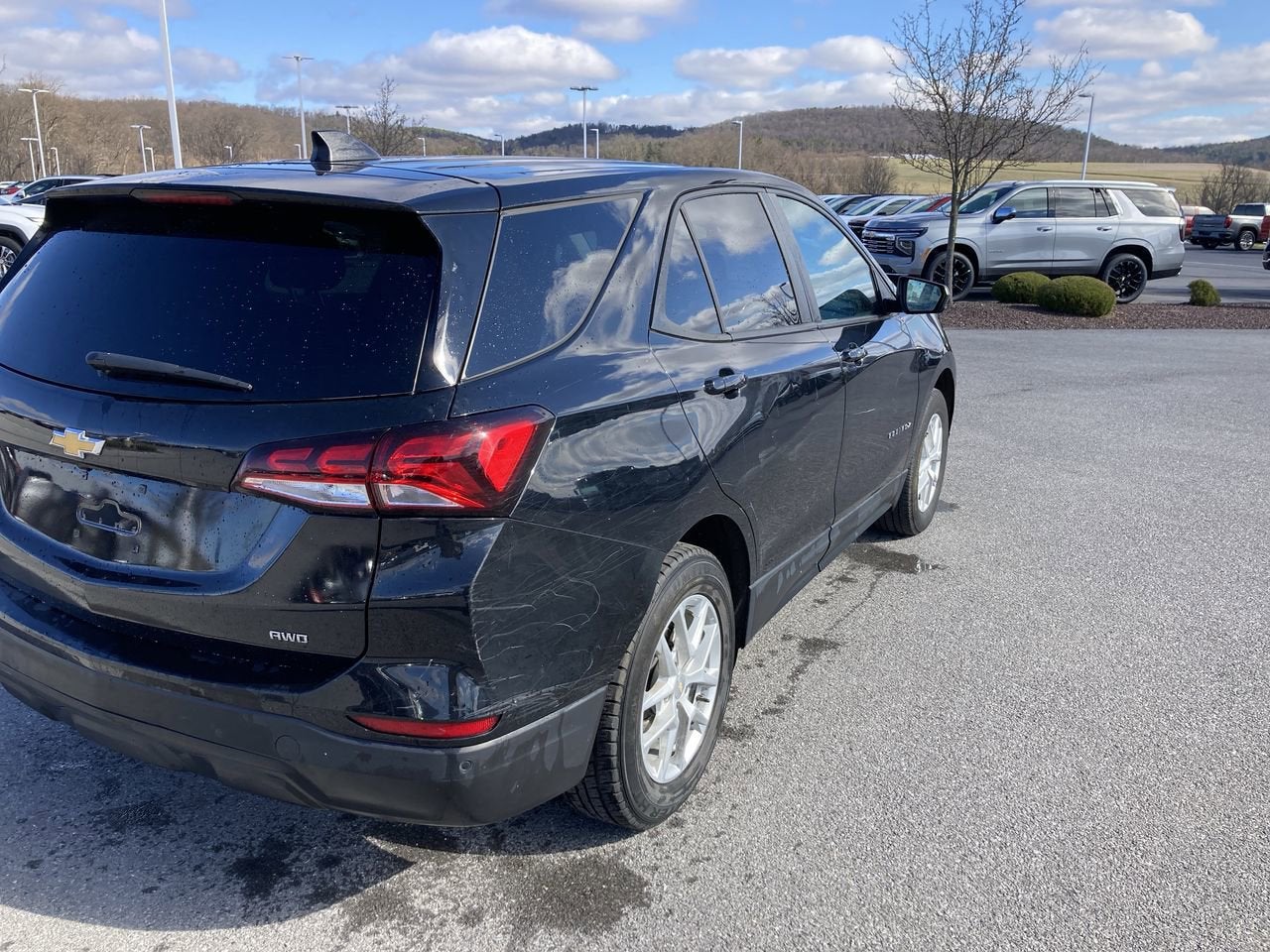 2023 Chevrolet Equinox LS
