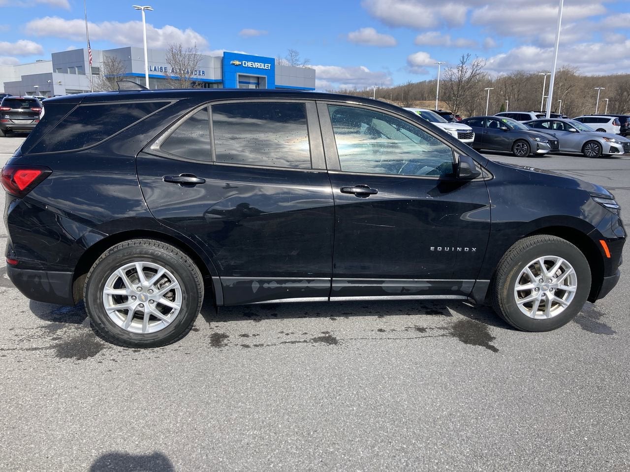 2023 Chevrolet Equinox LS