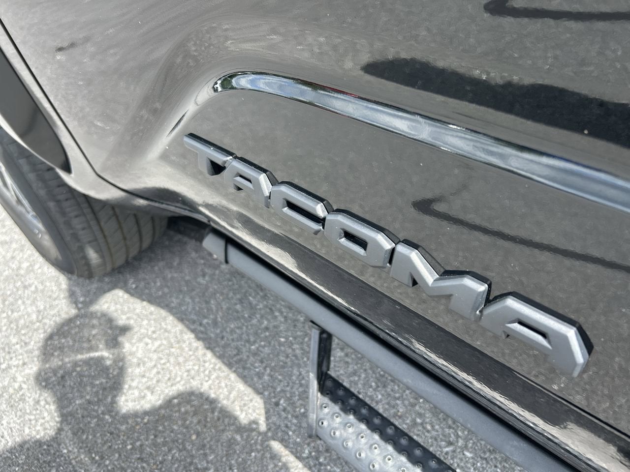 2024 Toyota Tacoma 4WD SR5