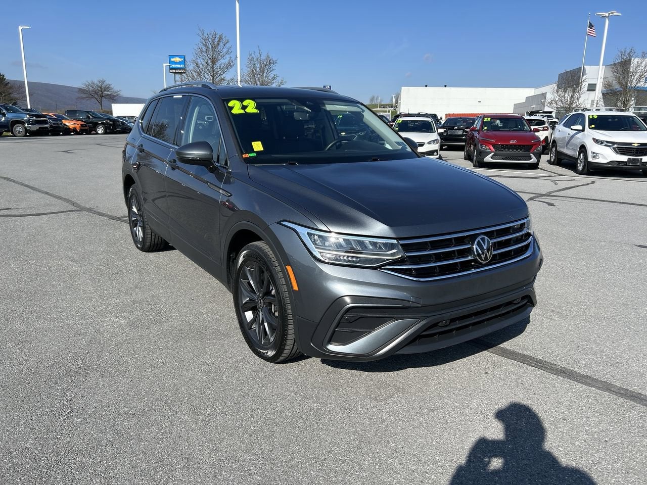 2022 Volkswagen Tiguan SE