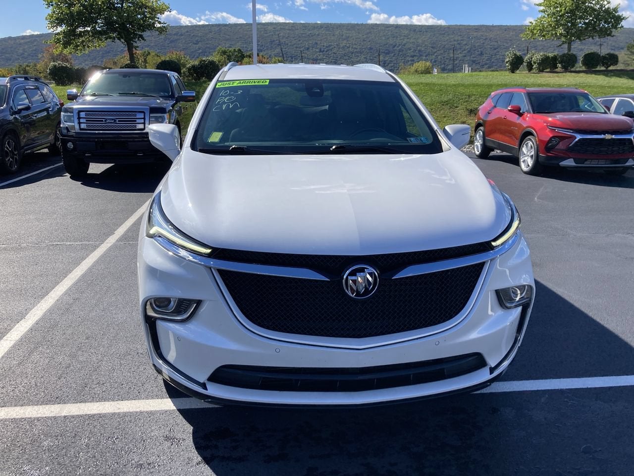 2023 Buick Enclave Essence