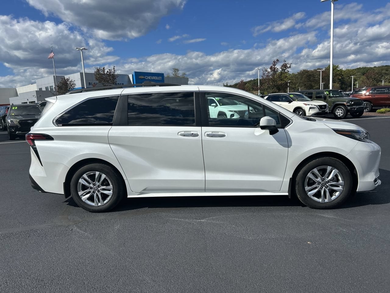 2022 Toyota Sienna XLE