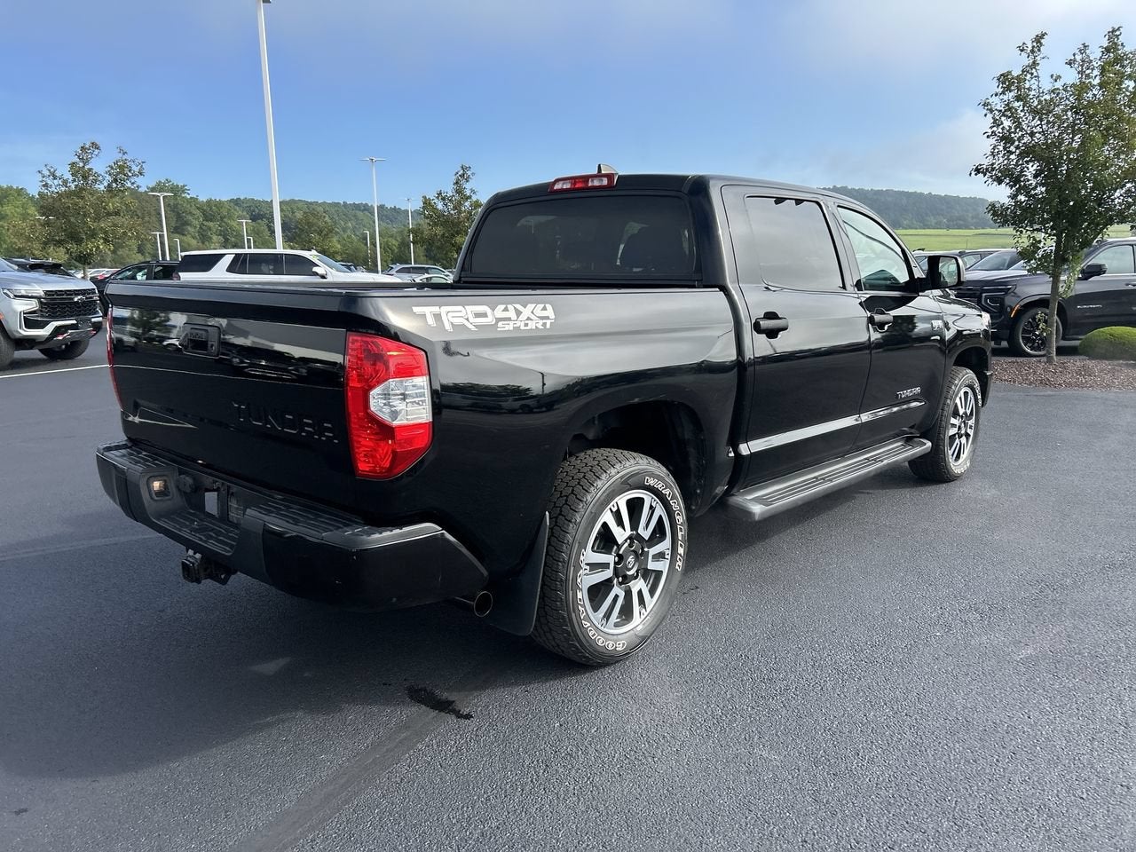 2020 Toyota Tundra 4WD SR5