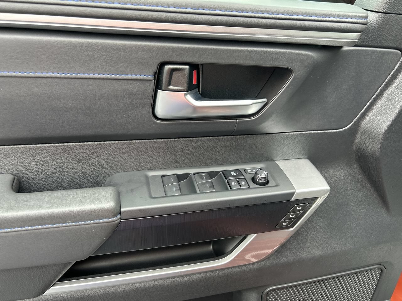 2025 Toyota Tundra 4WD SR5
