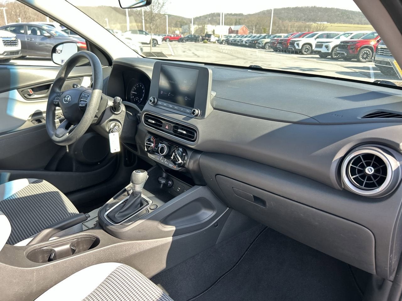 2022 Hyundai Kona SE