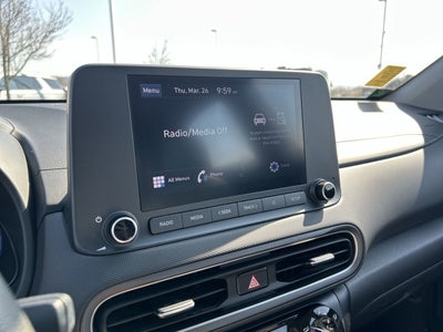 2022 Hyundai Kona SE