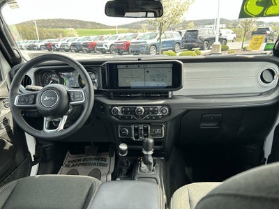 2025 Jeep Wrangler 4xe Sahara