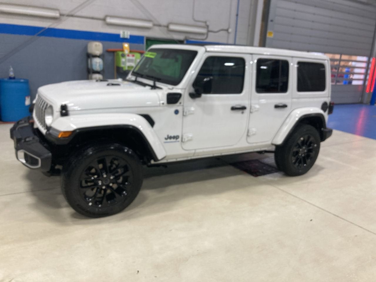 2025 Jeep Wrangler 4xe Sahara
