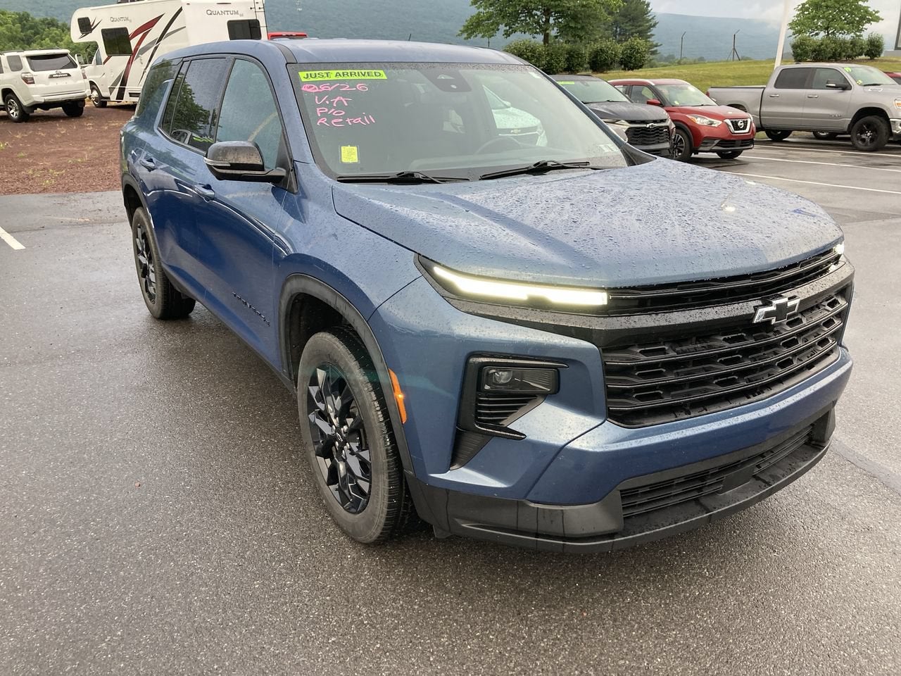 2024 Chevrolet Traverse AWD LS