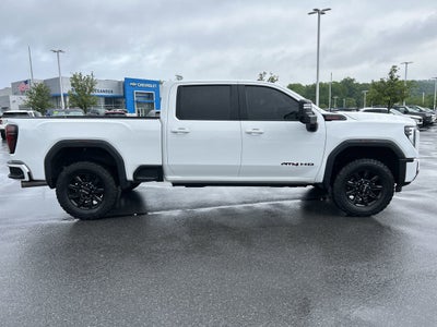 2024 GMC Sierra 2500HD AT4