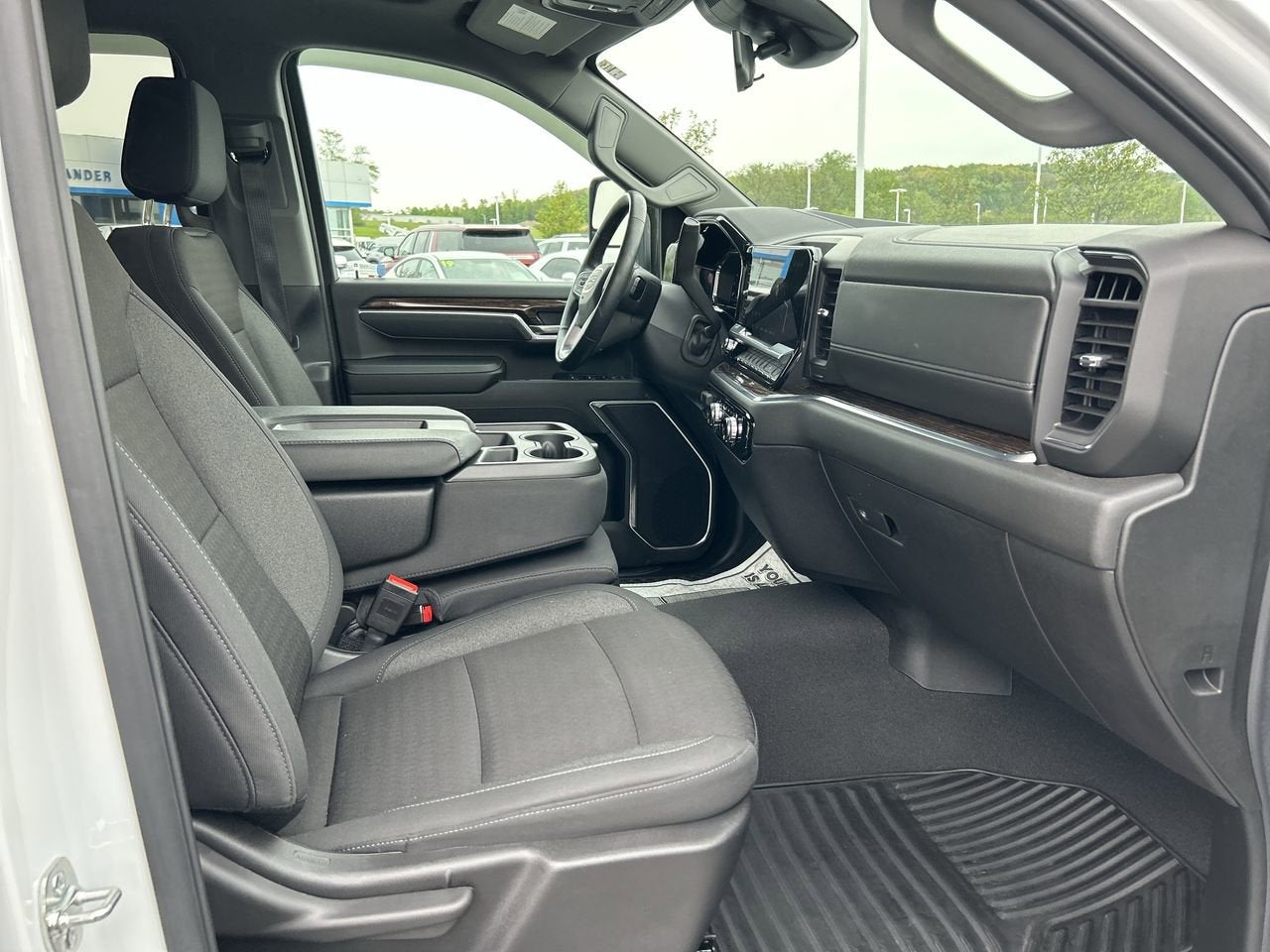 2025 GMC Sierra 2500HD SLE