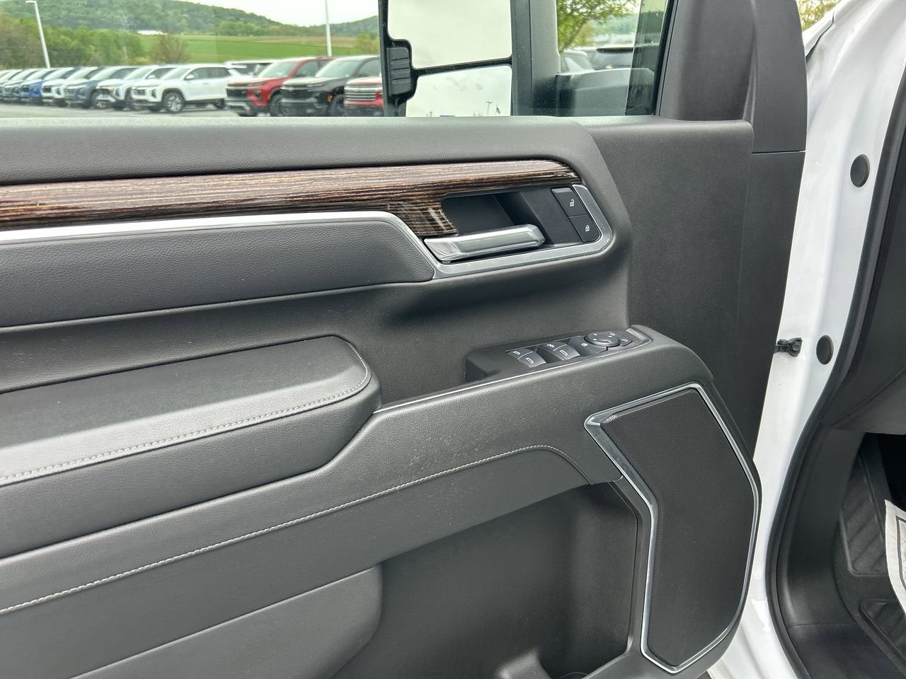 2025 GMC Sierra 2500HD SLE