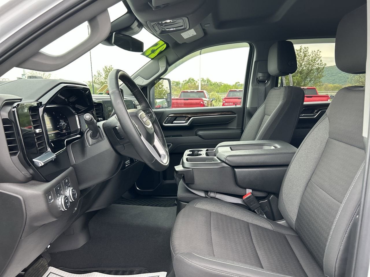 2025 GMC Sierra 2500HD SLE