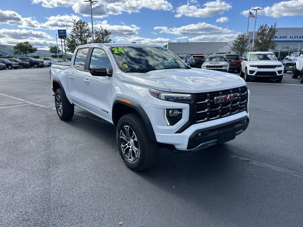2024 GMC Canyon