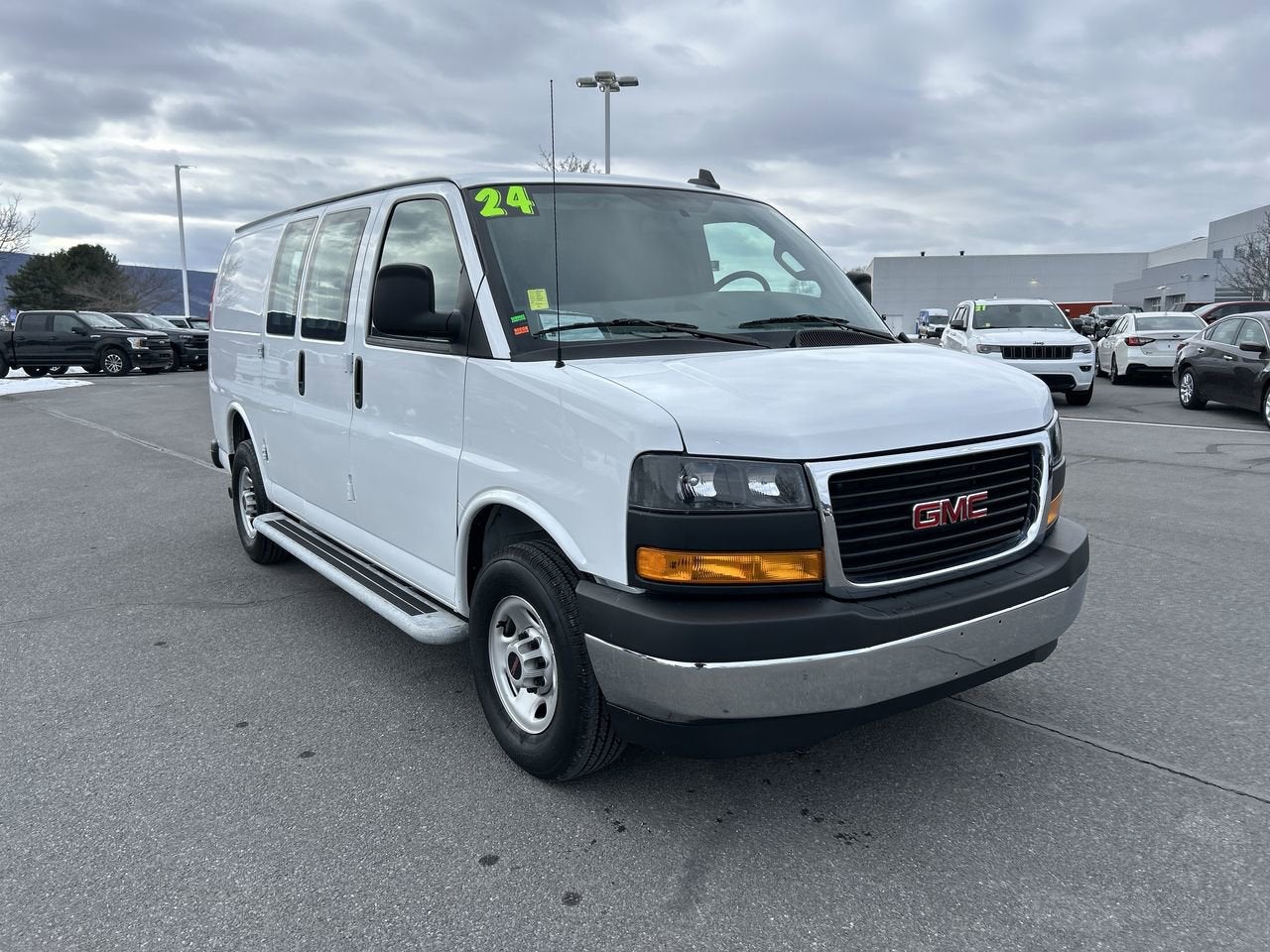 2024 GMC Savana Cargo Van 1WT
