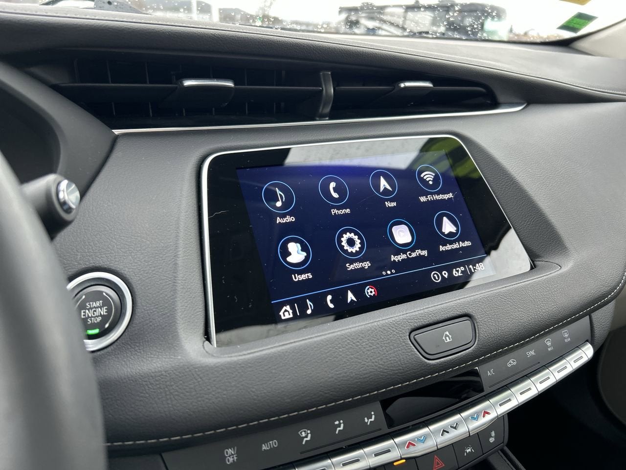 2022 Cadillac XT4 AWD Luxury