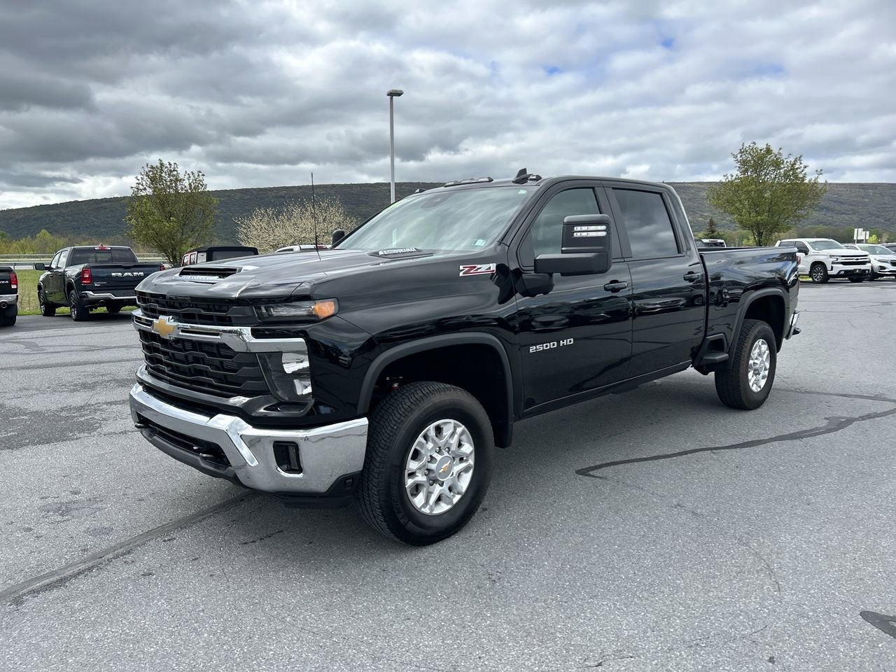 2024 Chevrolet Silverado 2500HD LT
